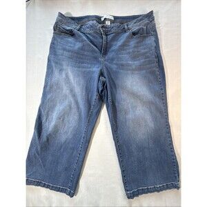 Women’s Capris - Size 20W - Cato Brand - Medium Wash